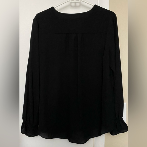 T Tahari Feminine Button Front Long Sleeve Blouse Black Size S - Picture 5 of 8